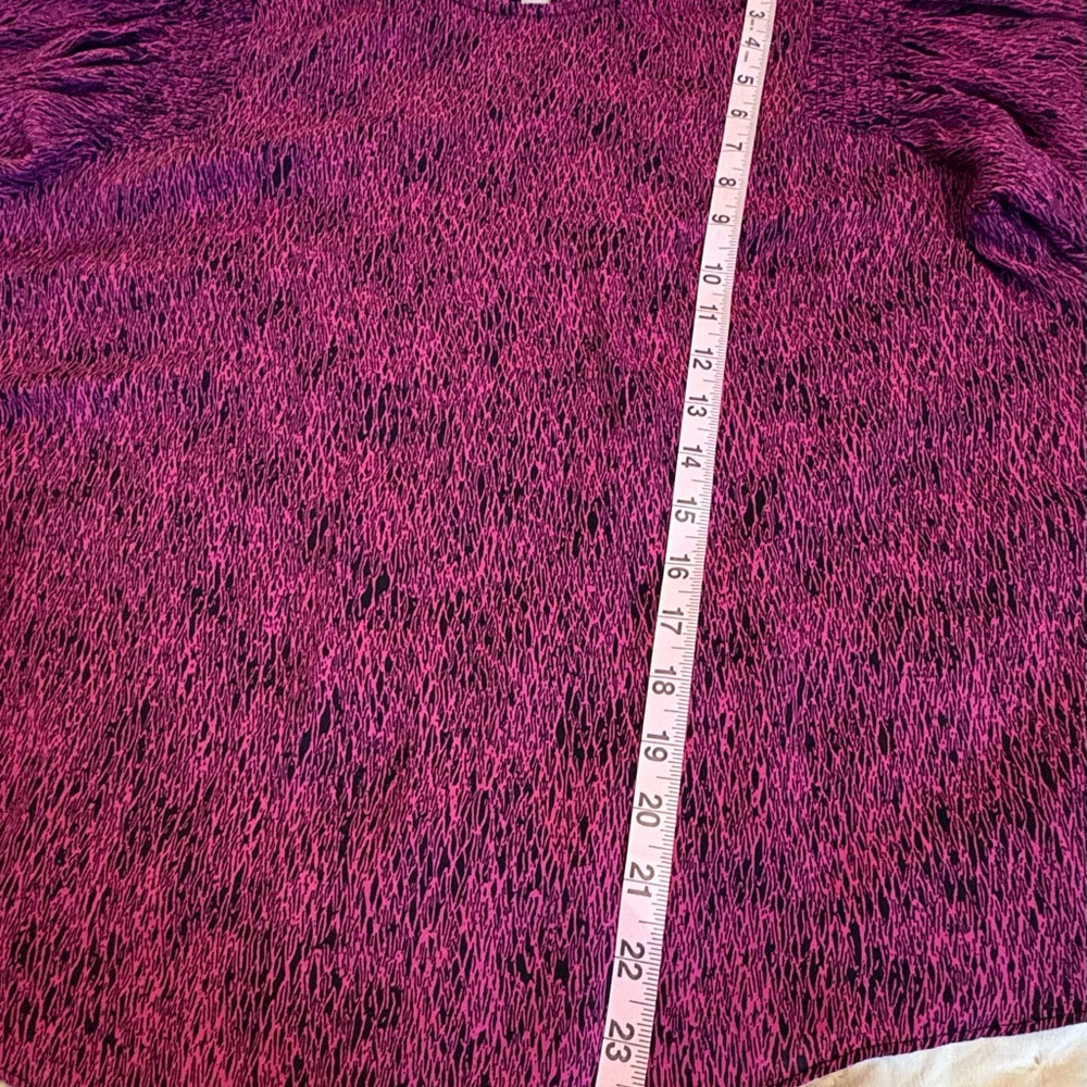 Worthington Vibrant Pink and Black Top - Picture 9 of 9